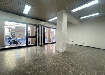 IMG_8766.jpeg - Commercial Premises VIA SANT'ISAIA 72, Bologna - photo 1