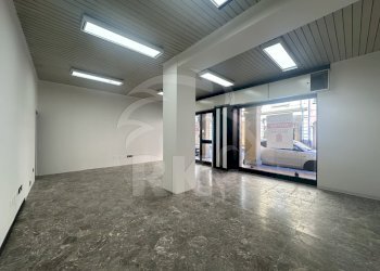 IMG_8770.jpeg - Commercial Premises VIA SANT'ISAIA 72, Bologna - photo 5