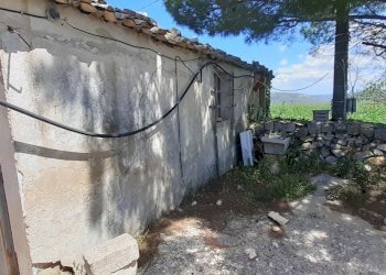 20250424_115847.jpg - Rustico Strada Statale 124 4, Palazzolo Acreide - foto 6