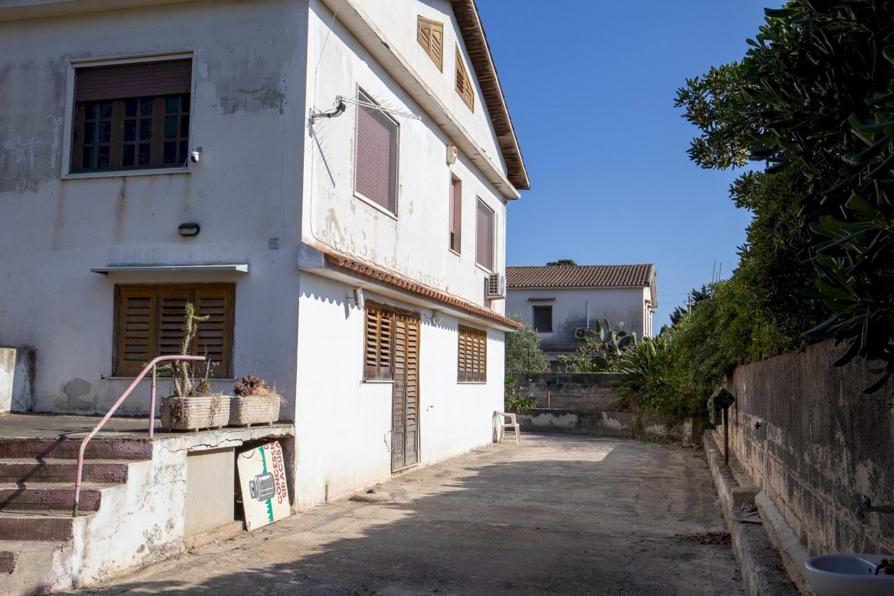 IMG_3979.jpg - Villa Via delle Fornaci, Siracusa - photo 1