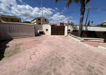 IMG_1231.JPG - Quadrilocale Via Luigi Pirandello 43, Melilli - foto 27