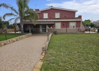 20250506_172910.jpg - Casa indipendente Strada Capo Murro di Porco 282, Siracusa - foto 9