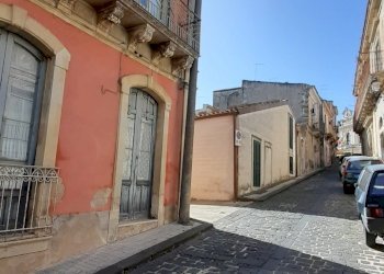 20231020_114105.jpg - Independent house Via Nicolò Zocco 3434, Palazzolo Acreide - photo 5