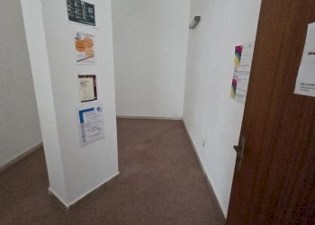 20250219_112147.jpg - Ufficio Viale Scala Greca 300f, Siracusa - foto 4