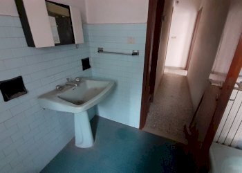 bagno primo piano.jpg - Villa Via Scalilli 2121, Palazzolo Acreide - foto 13
