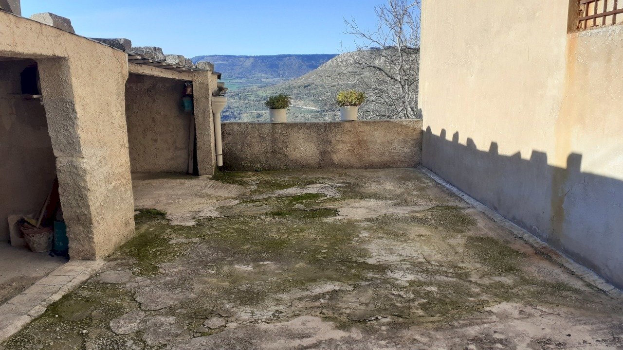 20241217_145411.jpg - Agricultural land Via Roma, Palazzolo Acreide - photo 2