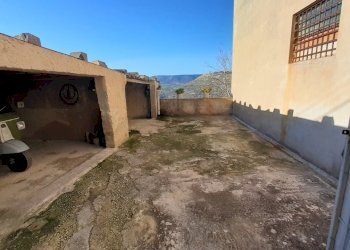 20241217_145417.jpg - Terreno agricolo Via  Roma, Palazzolo Acreide - foto 5