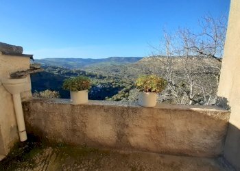 20241217_145438.jpg - Terreno agricolo Via  Roma, Palazzolo Acreide - foto 6