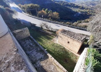 20241217_145851.jpg - Terreno agricolo Via  Roma, Palazzolo Acreide - foto 11