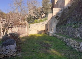 20241217_150907.jpg - Terreno agricolo Via  Roma, Palazzolo Acreide - foto 15