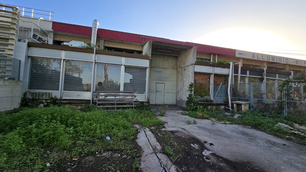 20241119_153944.jpg - Commercial Premises SS115 77, Siracusa - photo 1