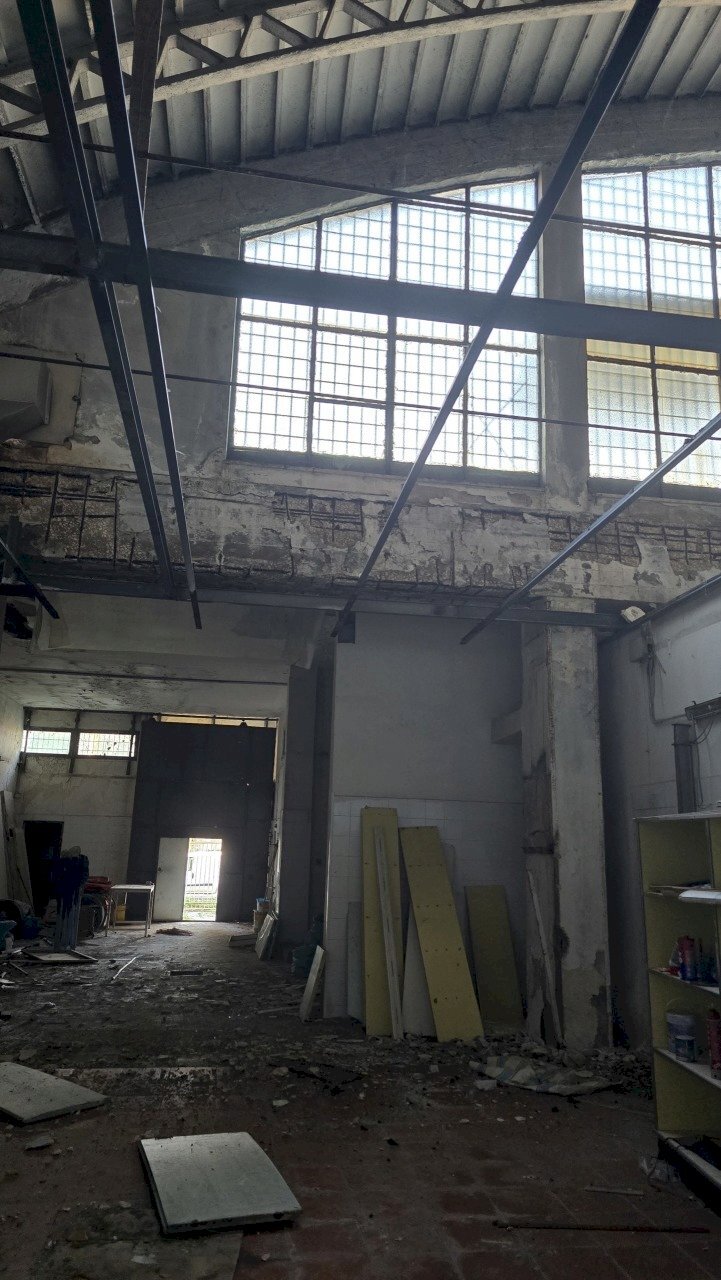 20241119_153720.jpg - Commercial Premises SS115 77, Siracusa - photo 3