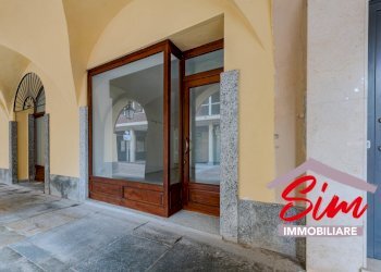 Negozio in affitto a Trino - Locale Commerciale Corso Cavour snc, Trino - foto 1