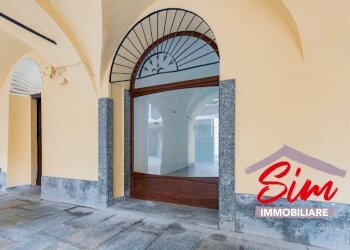 Negozio in affitto a Trino - Locale Commerciale Corso Cavour snc, Trino - foto 2