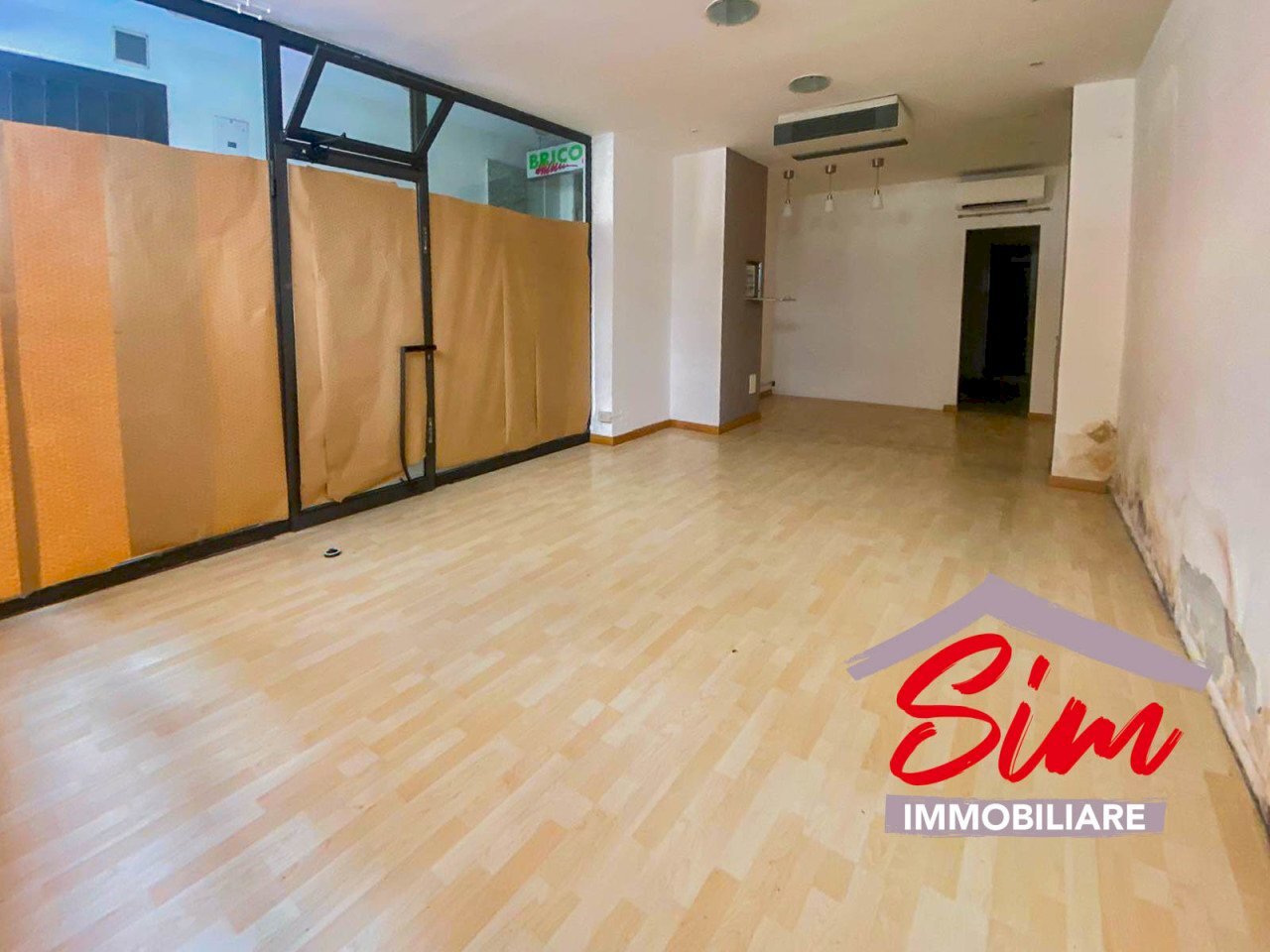 Negozio in affitto in Centro Storico - Locale Commerciale c.so Italia snc, Novara - foto 1