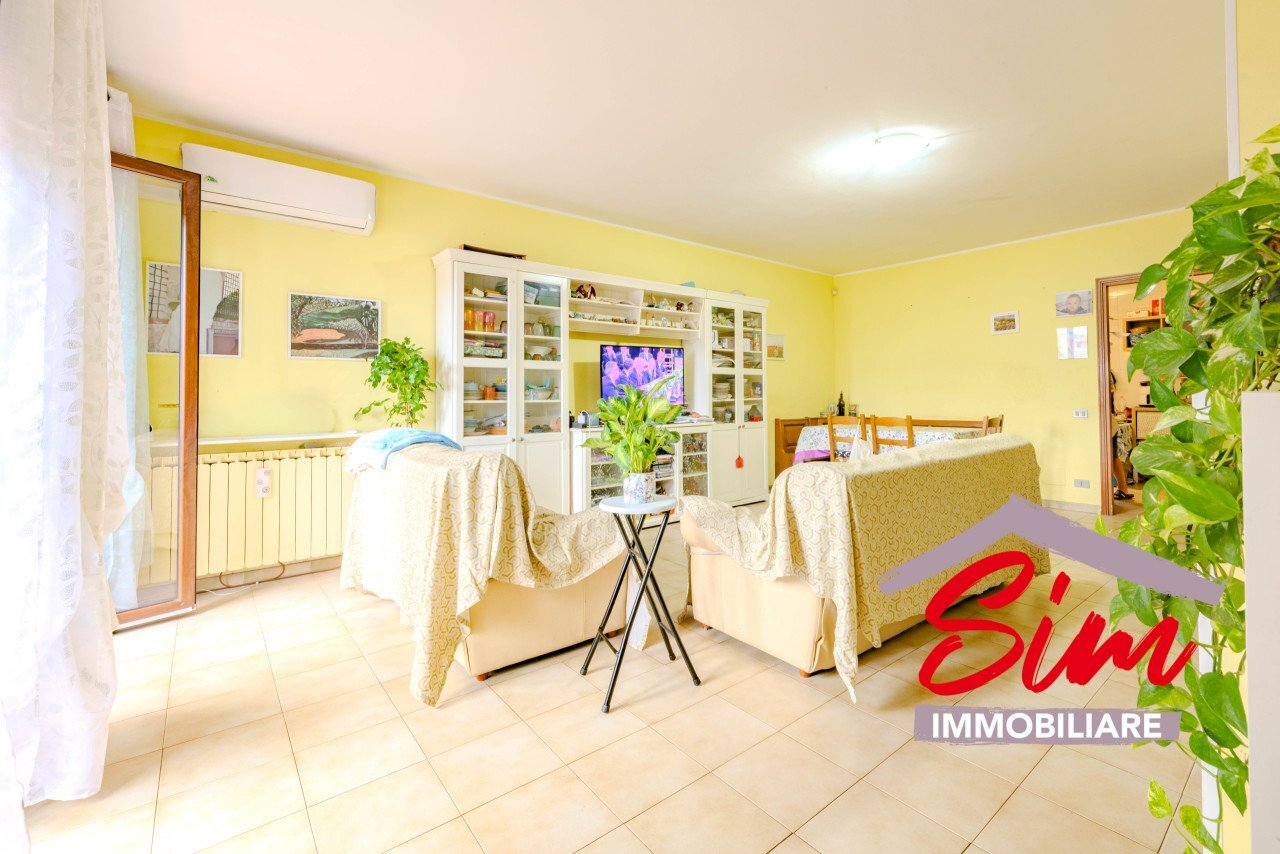 Villa in vendita a Oleggio - Villa a Schiera Via Carmine snc, Oleggio - foto 1