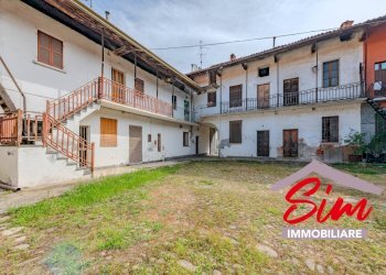 Villa in vendita a Cavaglio d\'Agogna - Casa semi indipendente Via Martiri snc, Cavaglio d'Agogna - foto 1