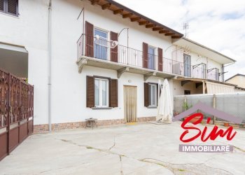 Villa semindipendente in vendita a Borgolavezzaro - Townhouse Via San Giovanni snc, Borgolavezzaro - photo 1