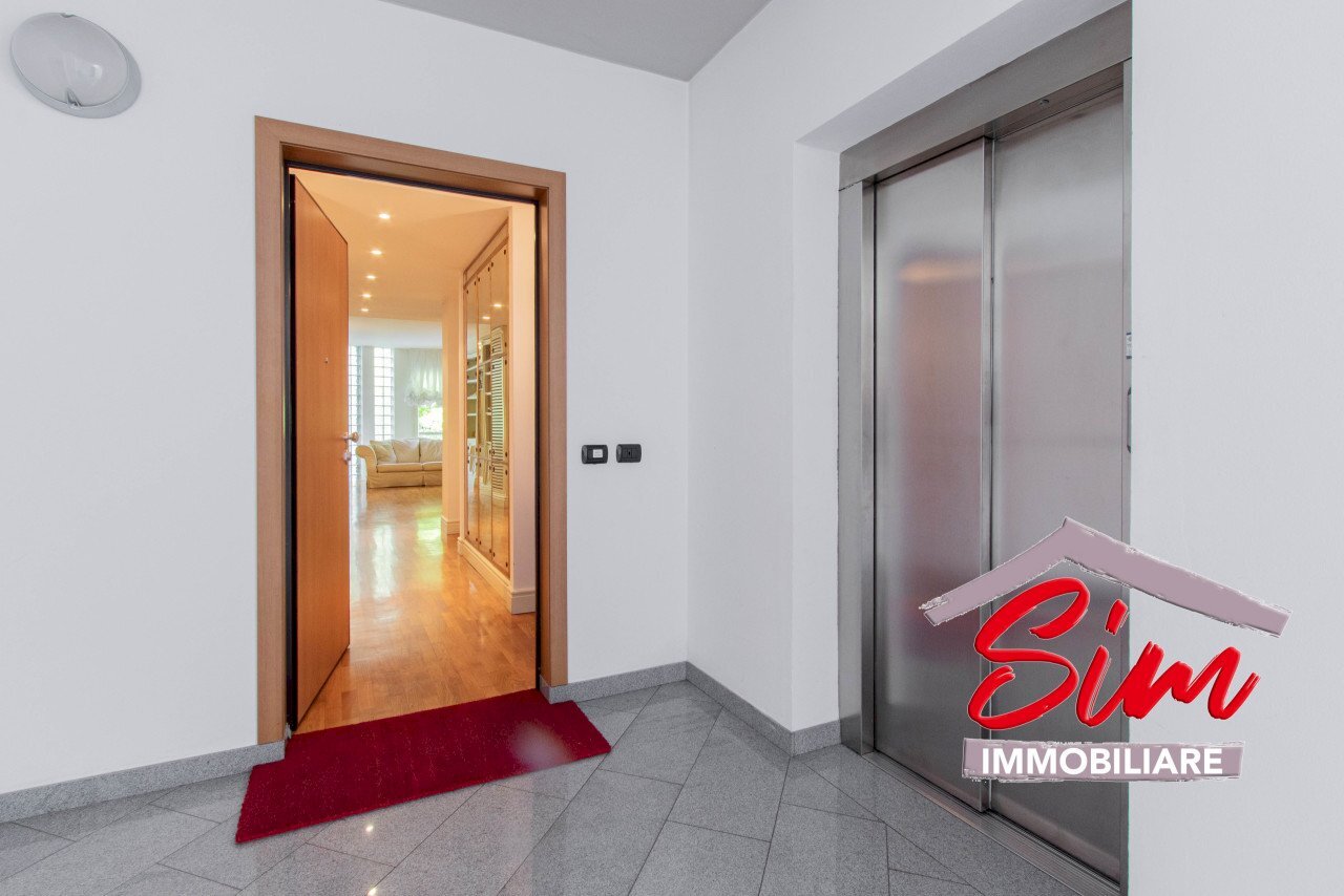 Attico 4 locali in vendita in centro a Novara - Attico Via Solferino snc, Novara - foto 2