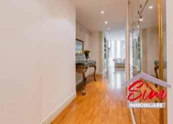 Attico 4 locali in vendita in centro a Novara - Attico Via Solferino snc, Novara - foto 4