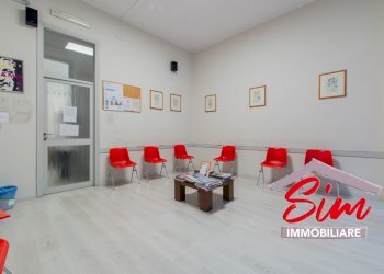 Negozio in vendita in San Martino - Ufficio Via Perazzi sn, Novara - foto 3