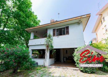 Villa in vendita in Santa Rita - Casa indipendente Via Nino Oxilia 21, Novara - foto 1