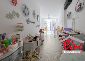 Negozio in vendita in centro storico - Locale Commerciale Via Giuseppe Prina snc, Novara - foto 12