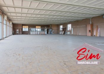 Locale commerciale in vendita a Caltignaga - Locale Commerciale Strada statale 229 del Lago d'Ortatrada provincial sn, Caltignaga - foto 7