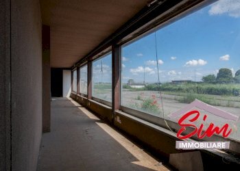 Locale commerciale in vendita a Caltignaga - Locale Commerciale Strada statale 229 del Lago d'Ortatrada provincial sn, Caltignaga - foto 13