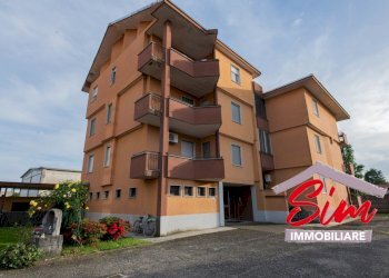 Trilocale in vendita a Caltignaga - Appartamento Via Samaritana sn, Caltignaga - foto 1