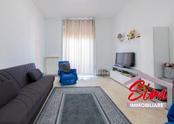 Due locali in vendita a Borgolavezzaro - Two-room apartment Via Tornaco sn, Borgolavezzaro - photo 5