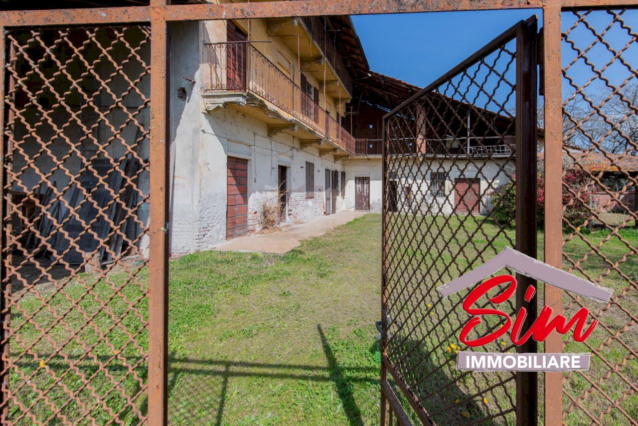 Rustico in vendita a Fara Novarese - Rustico Via Roma sn, Fara Novarese - foto 3
