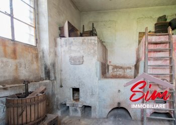 Rustico in vendita a Fara Novarese - Rustico Via Roma sn, Fara Novarese - foto 9