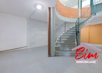 Locale commerciale in vendita ad Oleggio - Locale Commerciale Via Vecchia Circonvallazione sn, Oleggio - foto 12