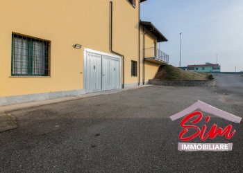 Locale commerciale in vendita ad Oleggio - Locale Commerciale Via Vecchia Circonvallazione sn, Oleggio - foto 13