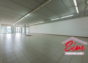 Locale commerciale in vendita ad Oleggio - Locale Commerciale Via Vecchia Circonvallazione sn, Oleggio - foto 14