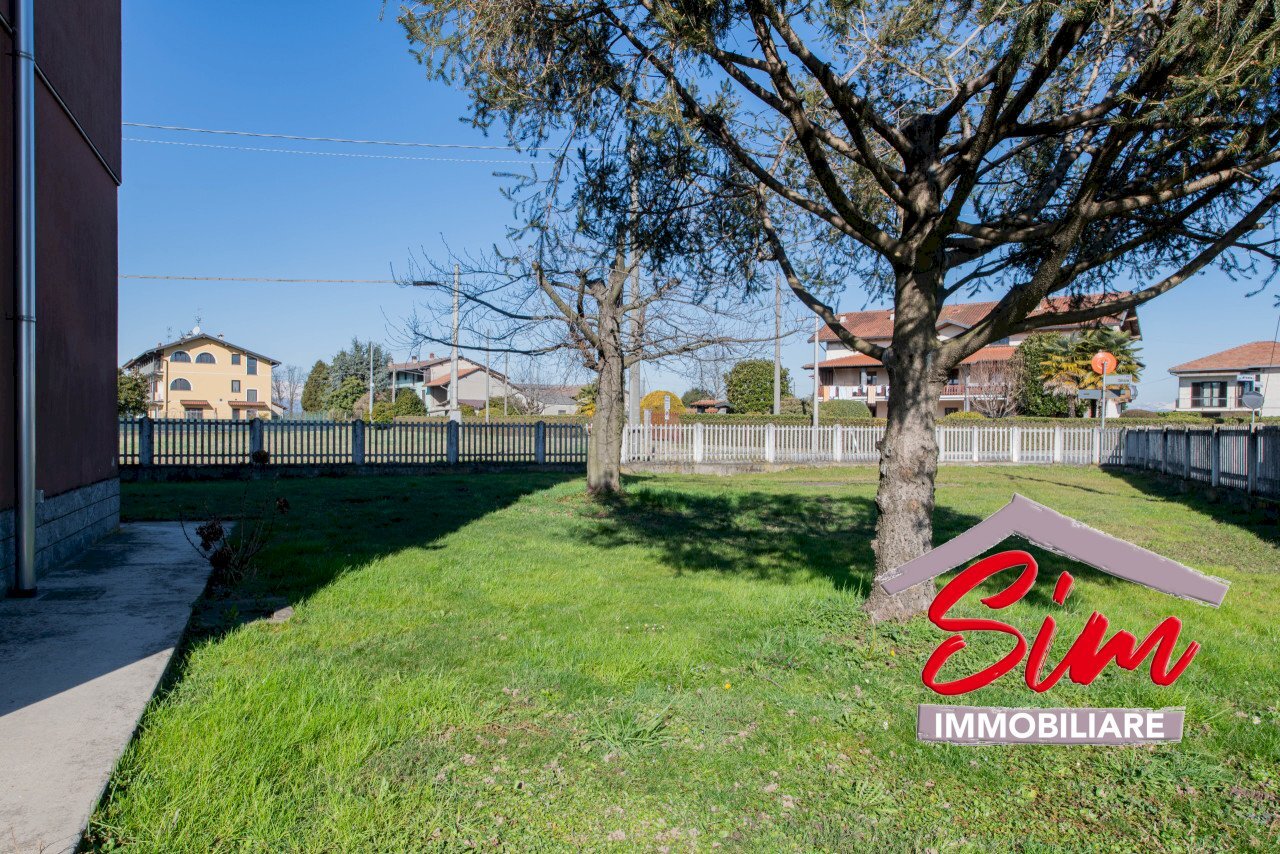 Quadrilocale in vendita ad Oleggio - Quadrilocale Via Grizza snc, Oleggio - foto 2