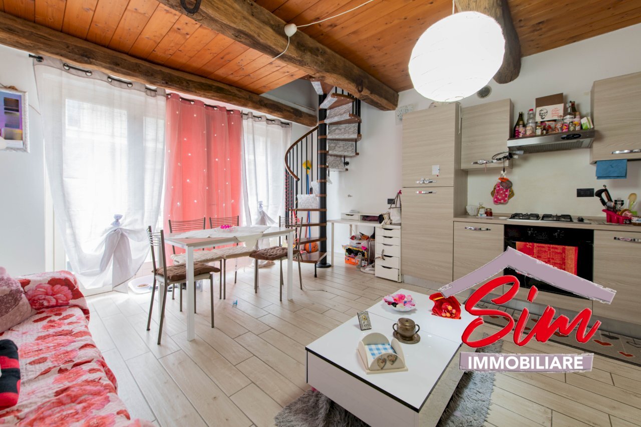 Bilocale su 2 livelli in vendita a Cameri - Two-room apartment Via San Francesco D'Assisi snc, Cameri - photo 2