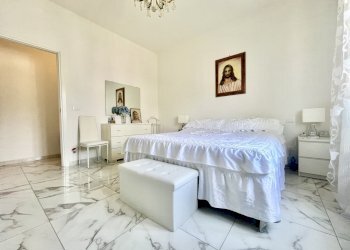 Camera matrimoniale 1 - Casa indipendente SS439, Buti - foto 18