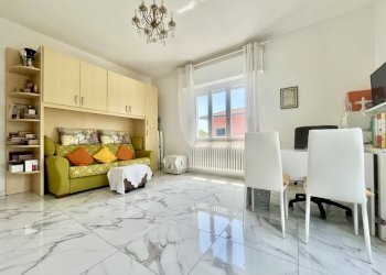 Camera matrimoniale 2 - Casa indipendente SS439, Buti - foto 24