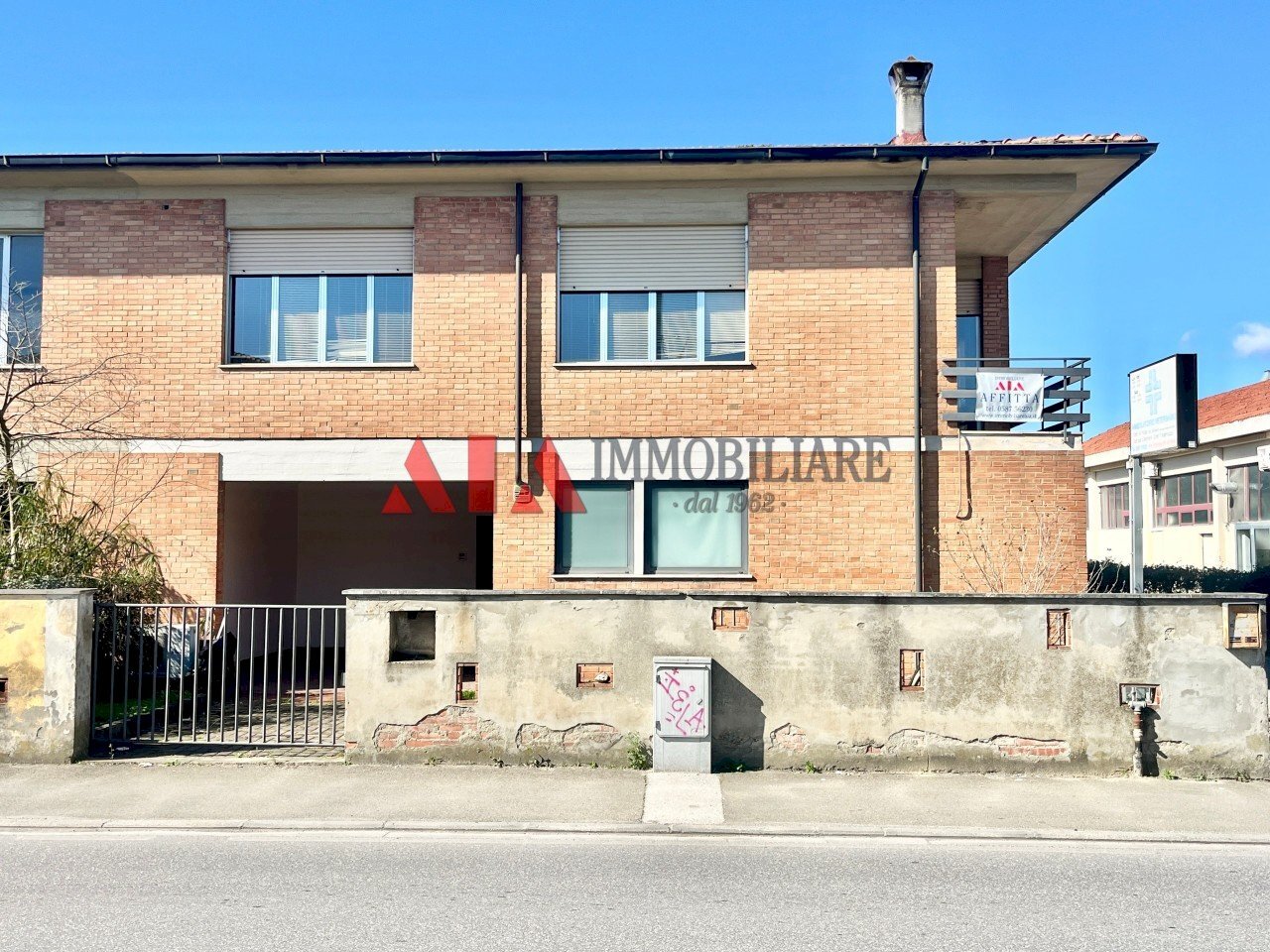 Esterni - Ufficio Via D'acquisto Salvo, Pontedera - foto 1