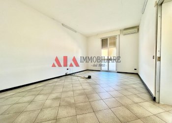 Vano 2 - Ufficio Via D'acquisto Salvo, Pontedera - foto 8