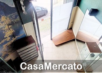 13.jpg - Locale Commerciale Via Frascati, Rocca di Papa - foto 13