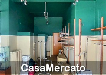 19.jpg - Locale Commerciale Via Frascati, Rocca di Papa - foto 19