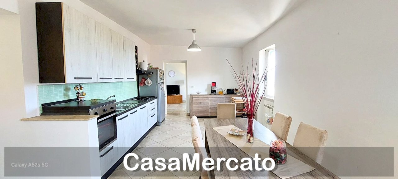 b2.jpg - Appartamento Via Fratelli Kennedy, Lanuvio - foto 3