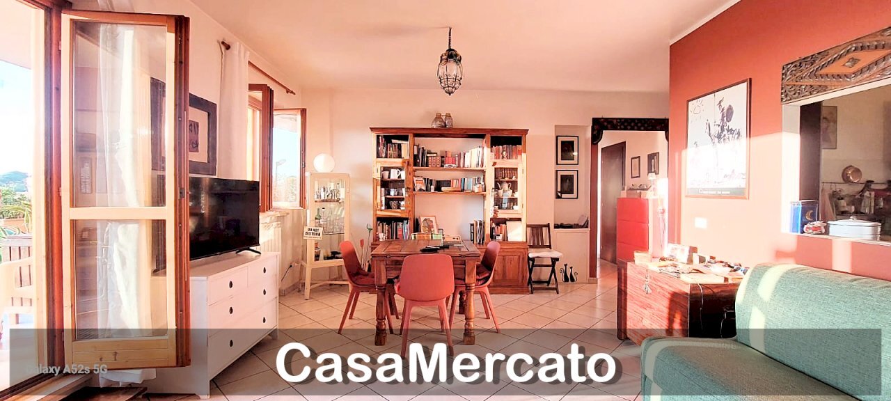 b4.jpg - Trilocale Via Roma, Rocca di Papa - foto 2