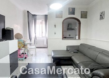 b3.jpg - Trilocale Via Roma, Rocca di Papa - foto 2