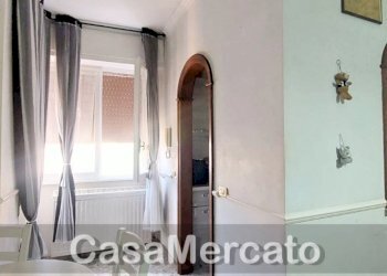 b6.jpg - Trilocale Via Roma, Rocca di Papa - foto 5