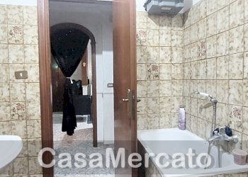 b7.jpg - Trilocale Via Roma, Rocca di Papa - foto 6