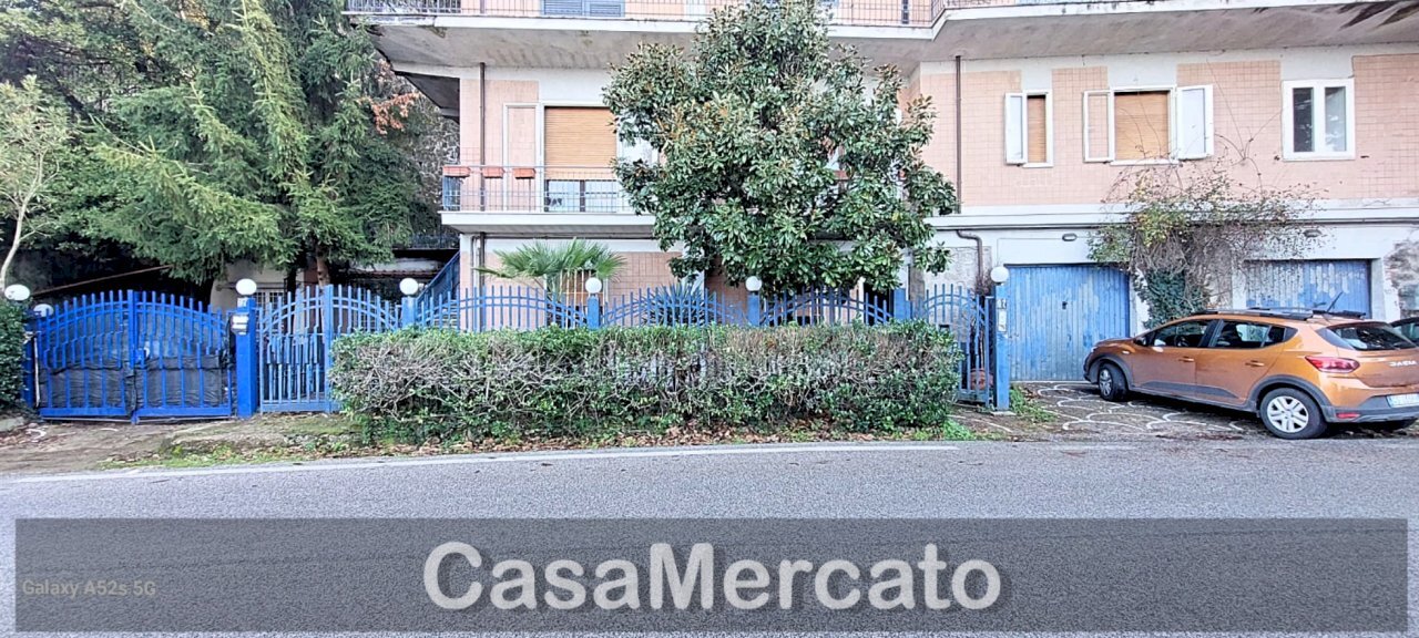 14.jpg - Quadrilocale Via Roma, Rocca di Papa - foto 3